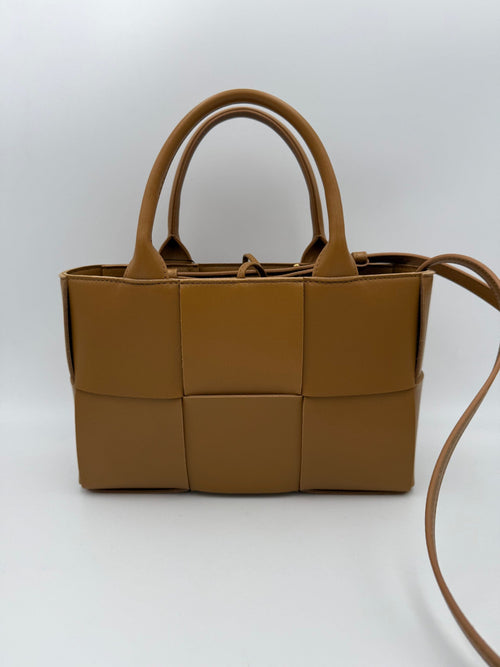 Bottega Veneta BOTTEGA VENETA ARCO Shoulder Bag Bottega Veneta