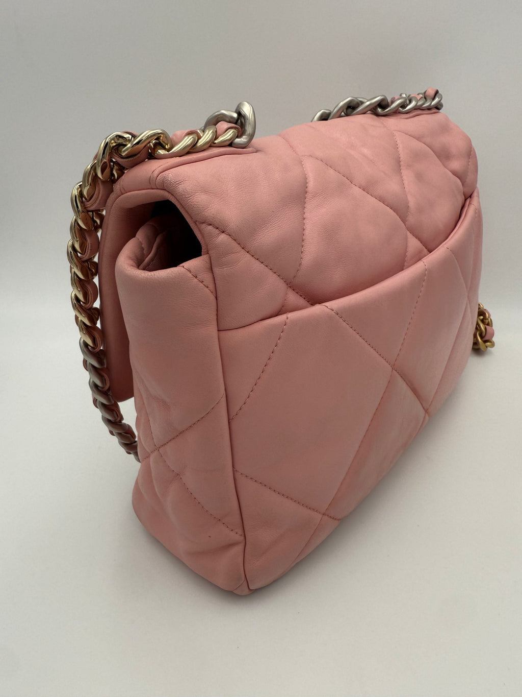 Chanel CHANEL 19 Medium Pink Handbag Chanel
