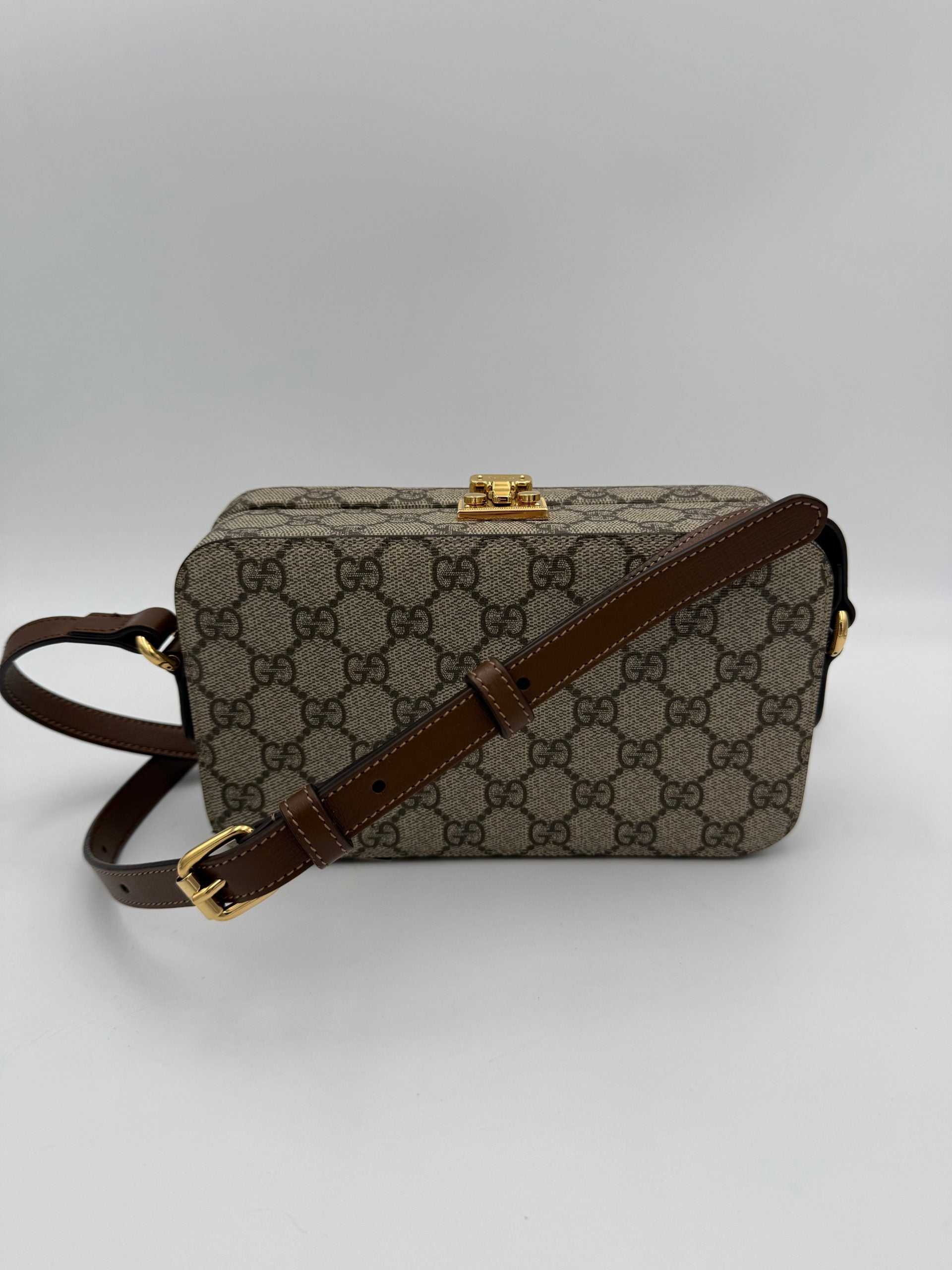 Gucci GUCCI TRUNK GG Supreme Trunk Gucci