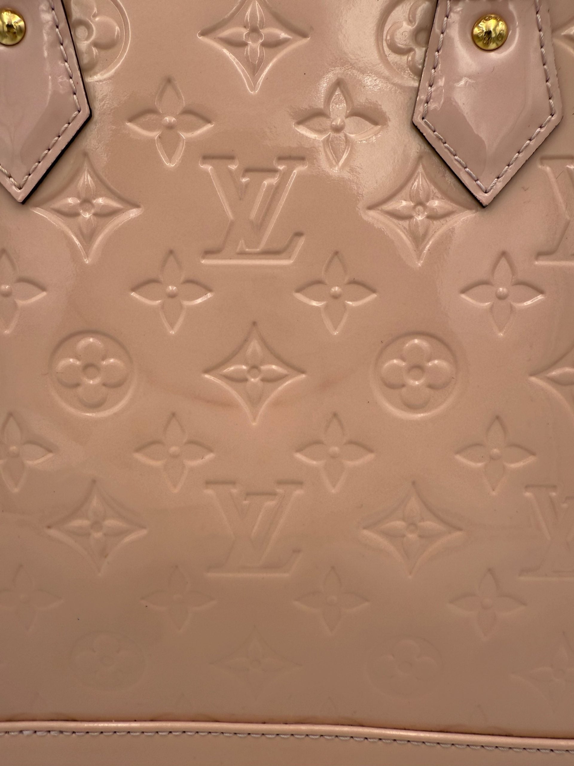 Louis Vuitton LOUIS VUITTON Alma MM Pink Patent Monogram Handbag Louis Vuitton