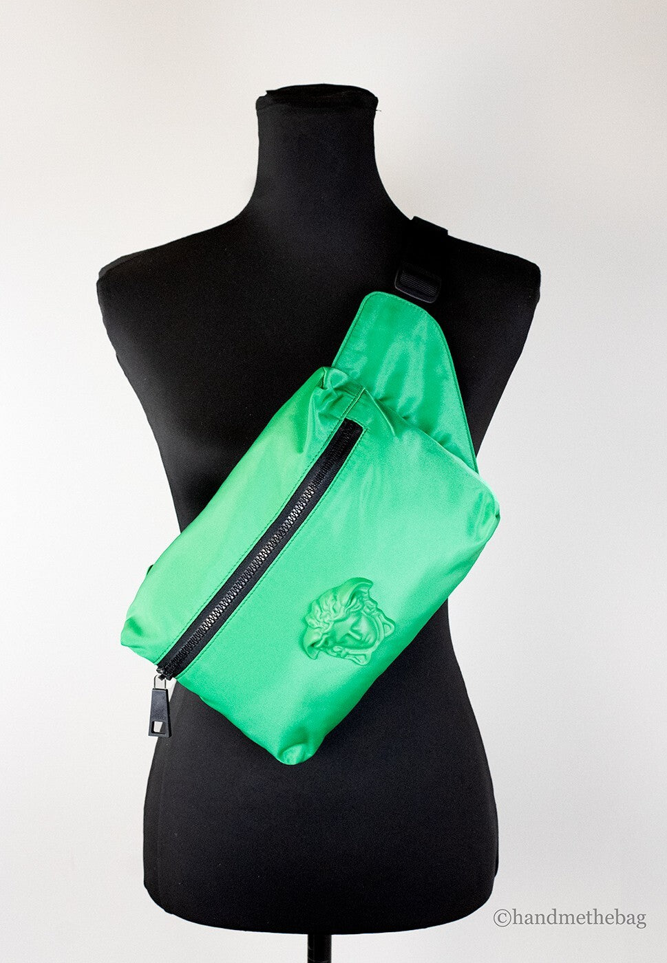 Versace Small Bright Green Nylon Matte Medusa Belt Bag Waist Fanny Pack Purse Versace