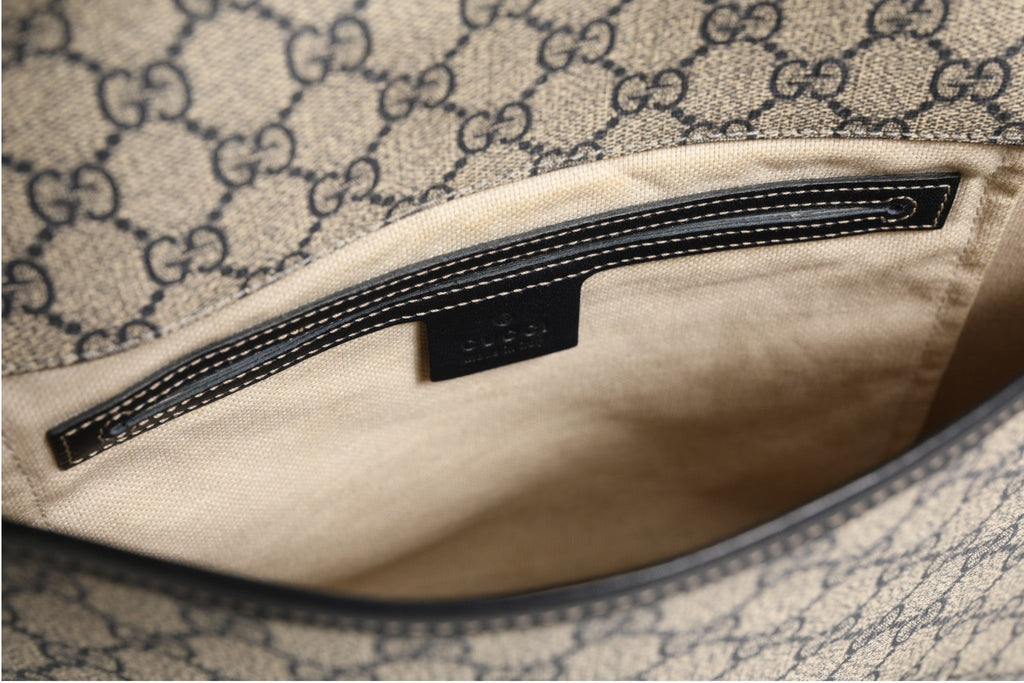 Gucci GG Supreme Messenger Bag Gucci