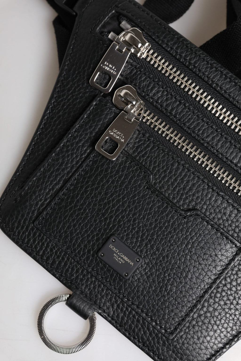 Dolce & Gabbana Black Calfskin Logo Plaque Belt Waist Fanny Pack Dolce & Gabbana